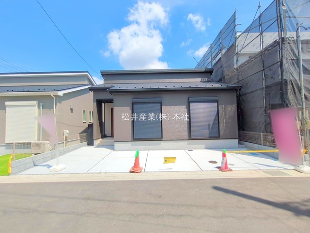 草加市苗塚町23ー1期 8号棟