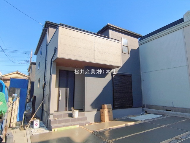 三郷市鷹野17期 2号棟