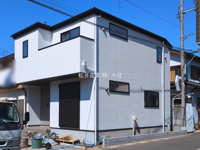 越谷市南荻島1期 1号棟