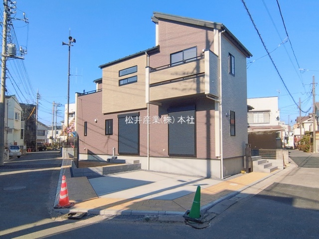 草加市新里町 3号棟
