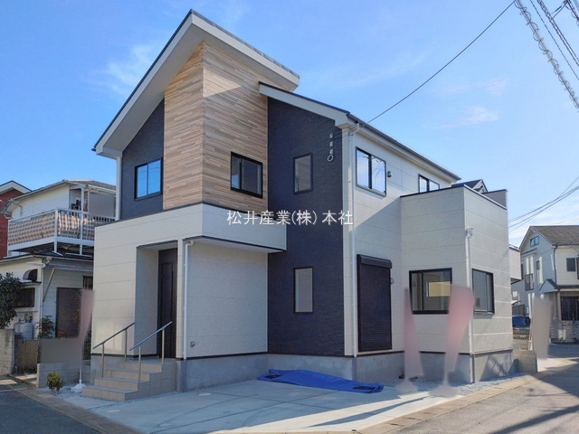 草加市谷塚上町4期 1号棟