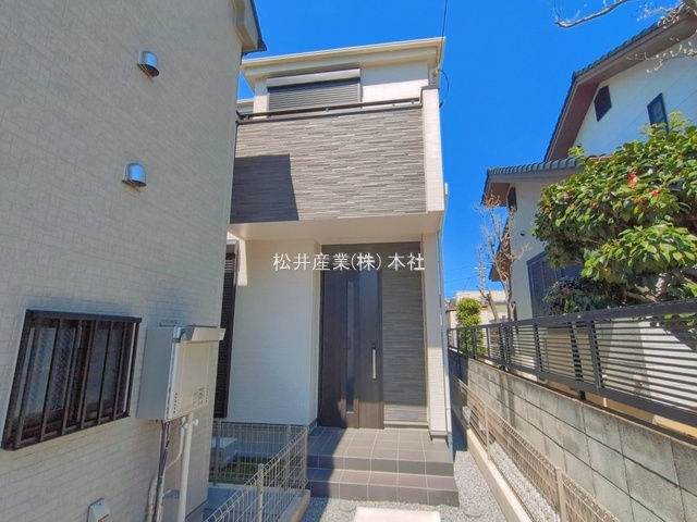 足立区花畑4丁目31番 C号棟