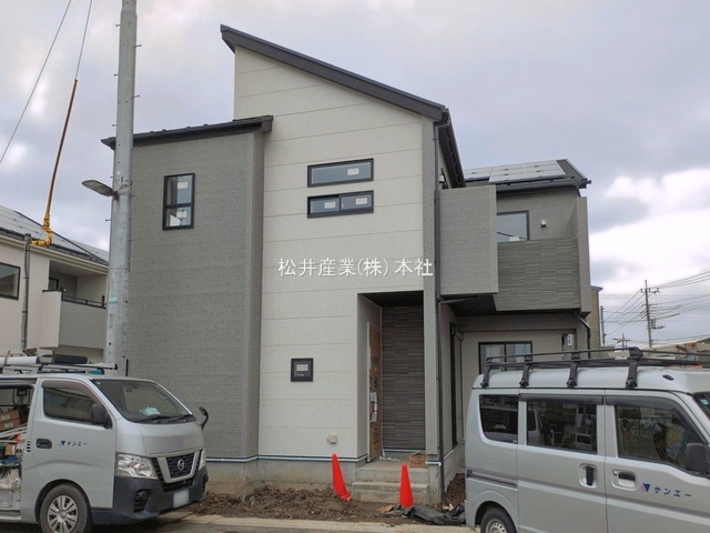 草加市新善町 8号棟