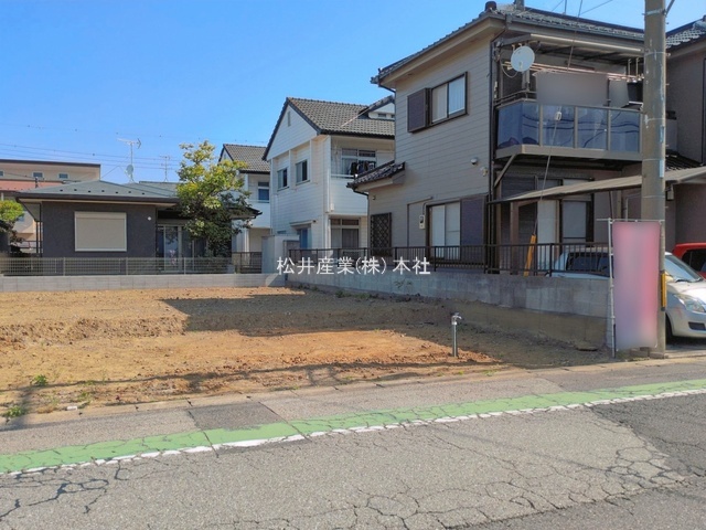 吉川市中曽根2丁目16番 C号棟